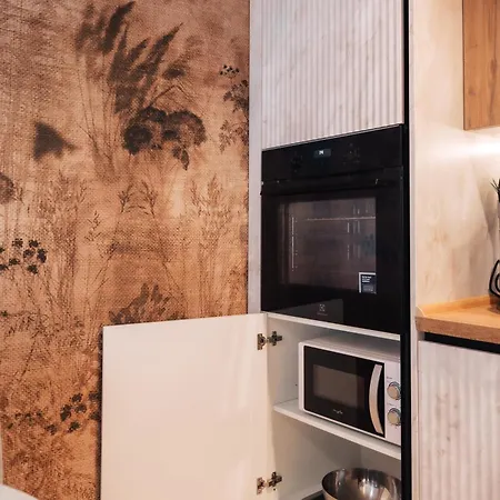 North Harmony Hideaway Apartment Bucharest