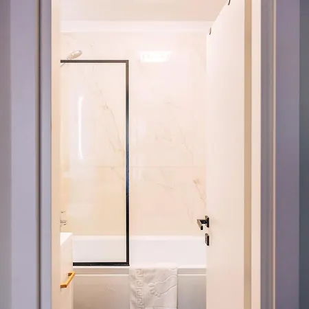 North Harmony Hideaway Apartament Bucureşti